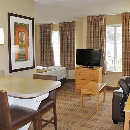 Extended Stay America Suites - Newark - Woodbridge Exteriér fotografie