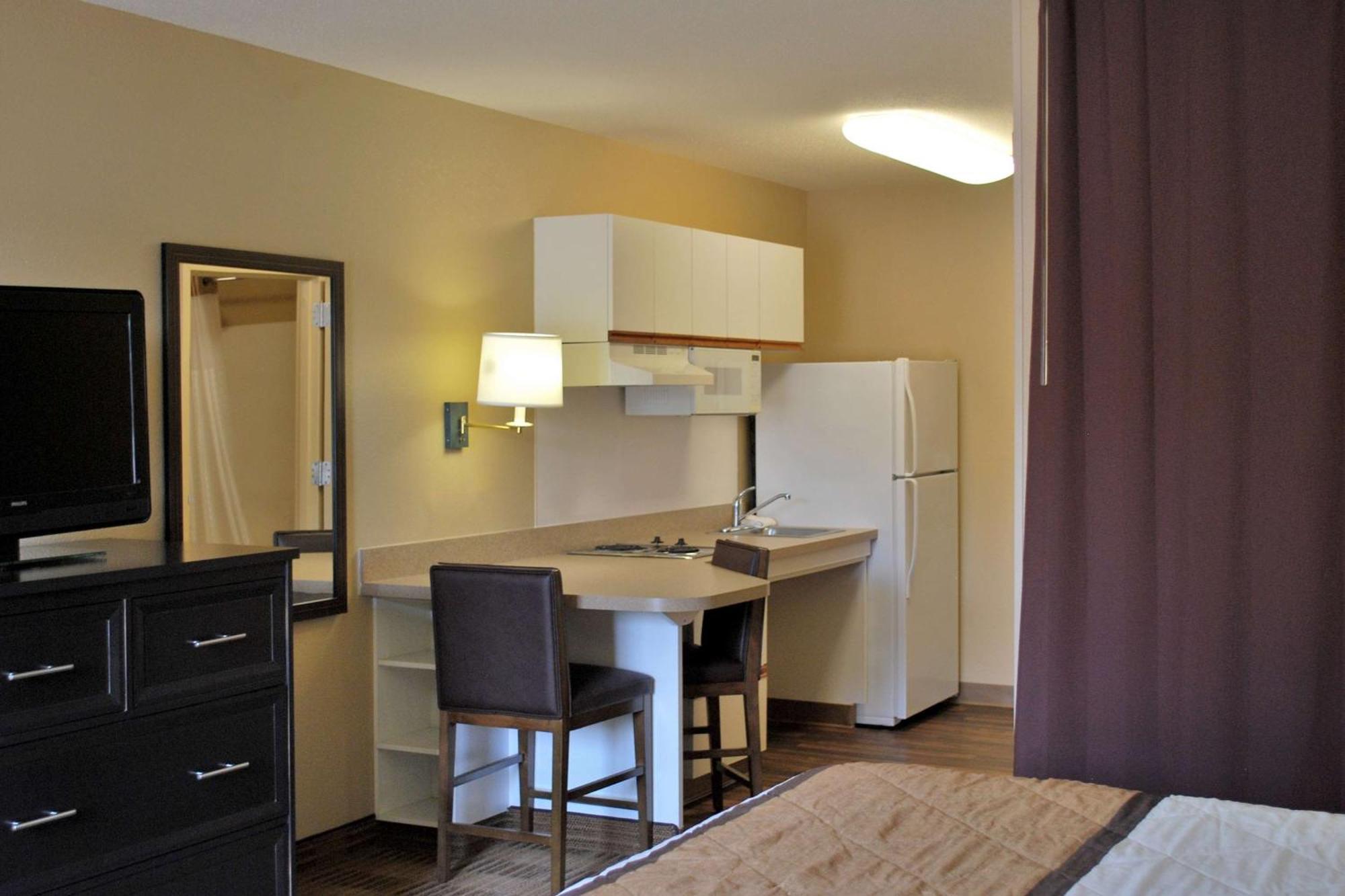 Extended Stay America Suites - Newark - Woodbridge Exteriér fotografie