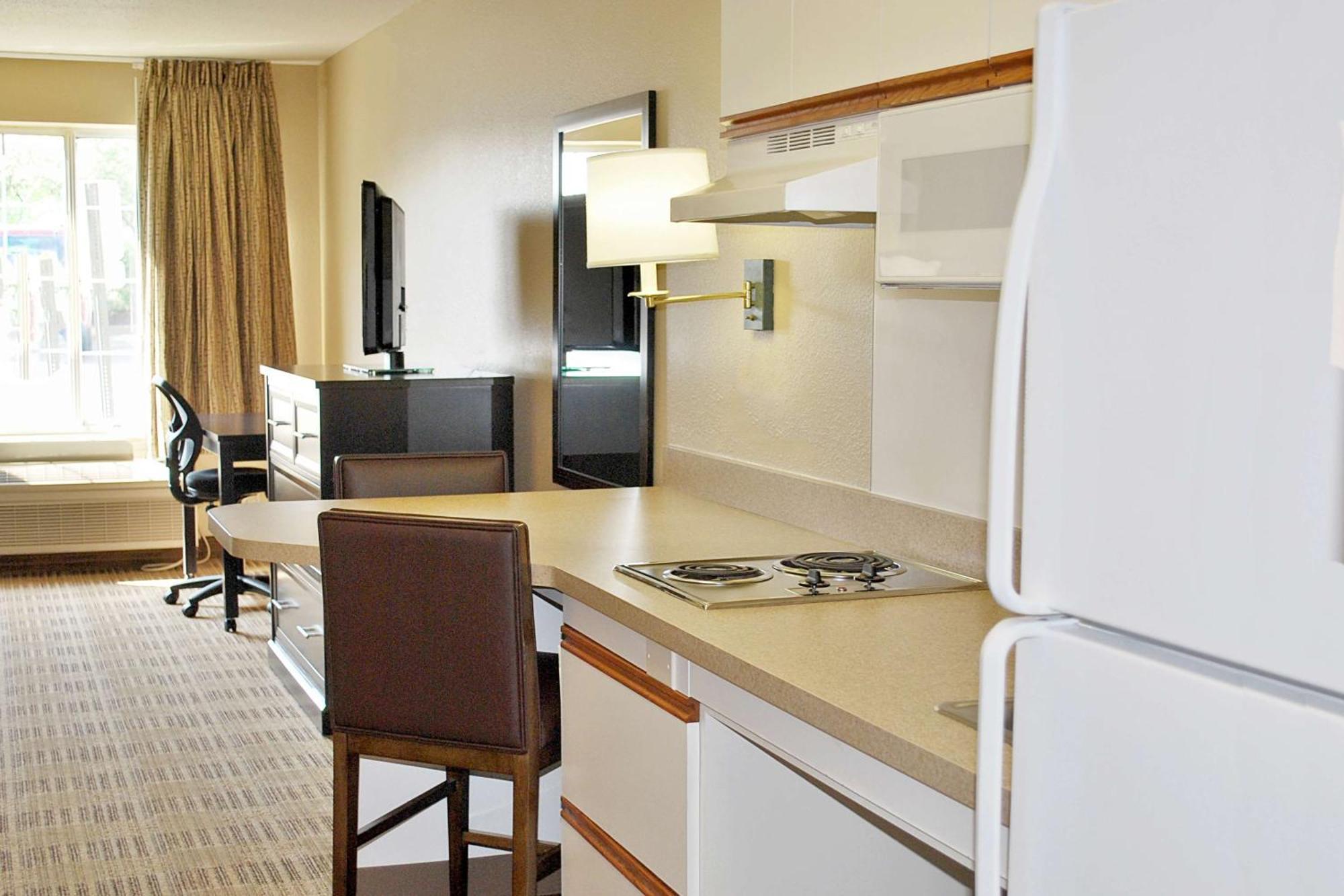 Extended Stay America Suites - Newark - Woodbridge Exteriér fotografie