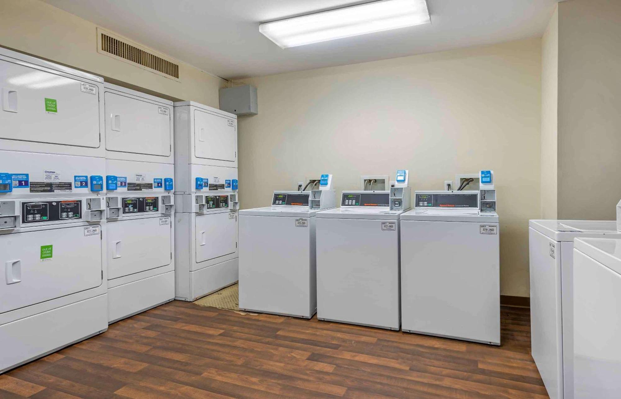 Extended Stay America Suites - Newark - Woodbridge Exteriér fotografie