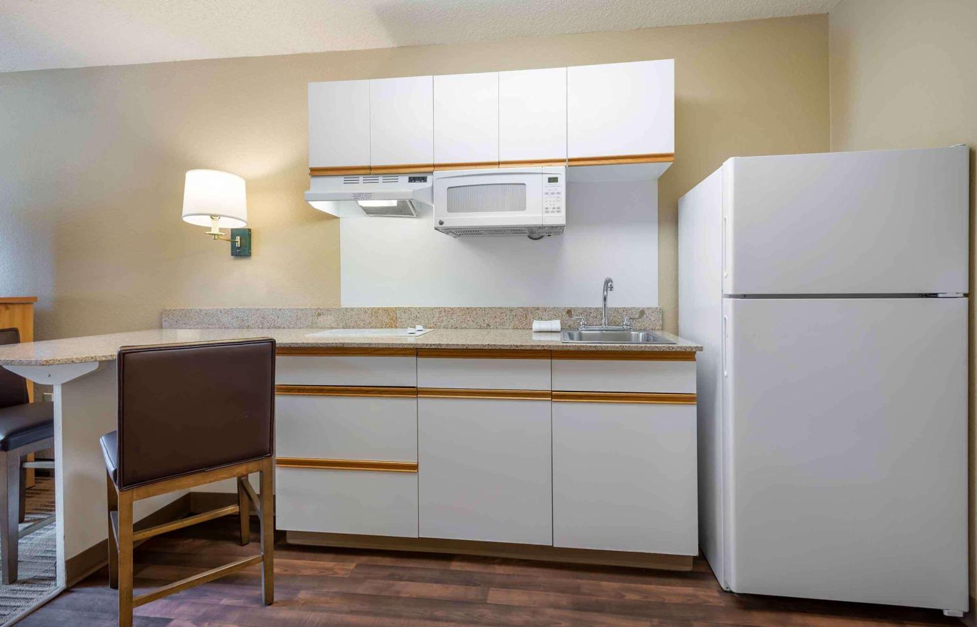 Extended Stay America Suites - Newark - Woodbridge Exteriér fotografie