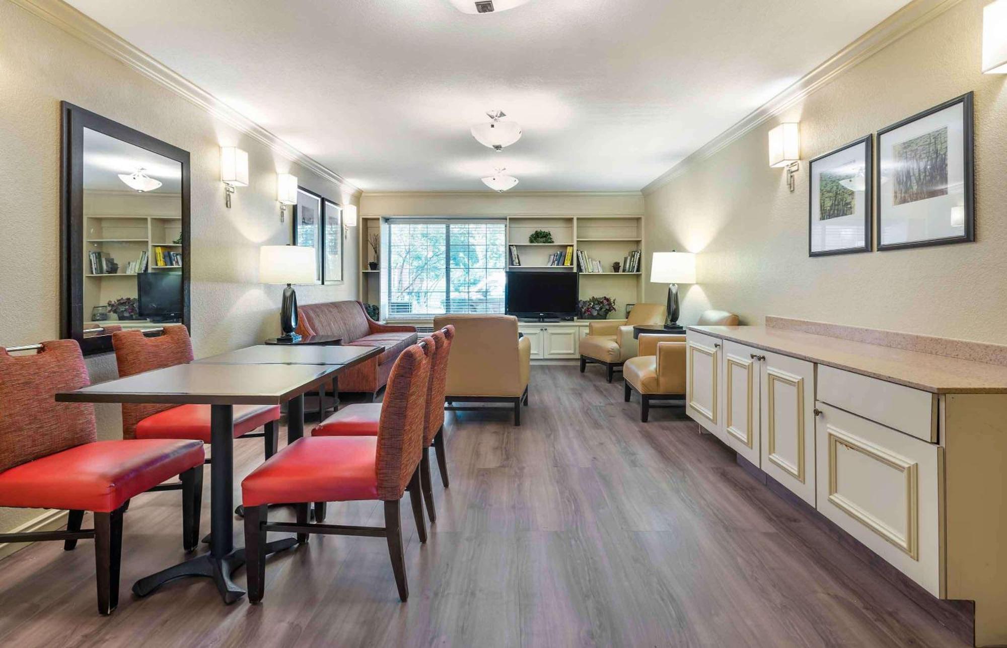 Extended Stay America Suites - Newark - Woodbridge Exteriér fotografie